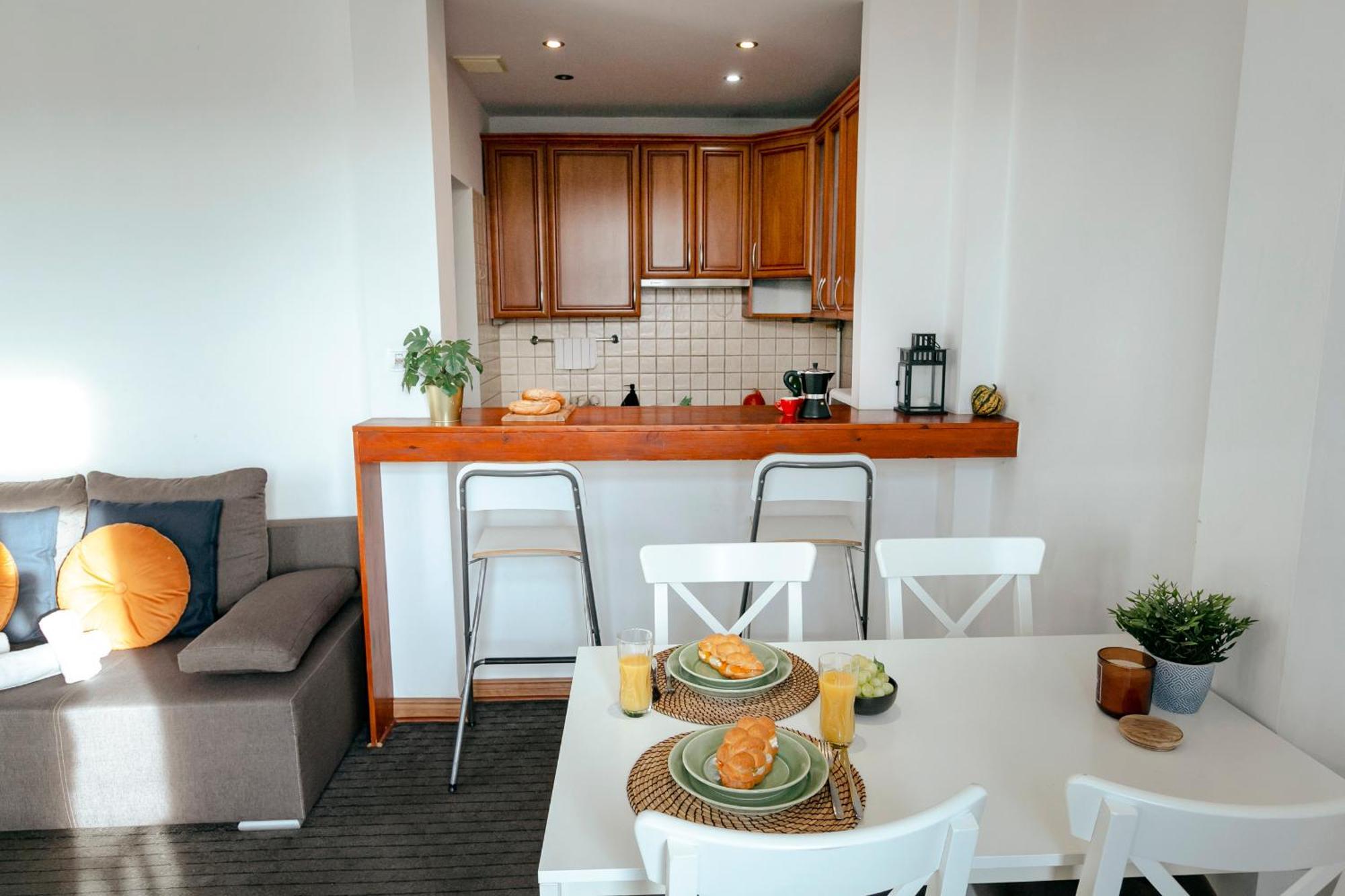 Plac Konstytucji 6 Orange - Apartament Dla 4 Osob - Bezplatny Parking - Free Parking - Piekny Widok Na Panorame Warszawy Warszawa Eksteriør bilde